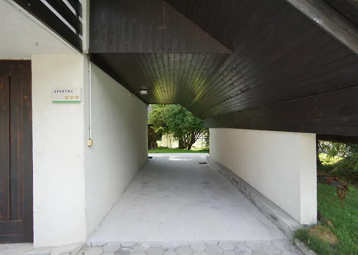 Apartma Zidan